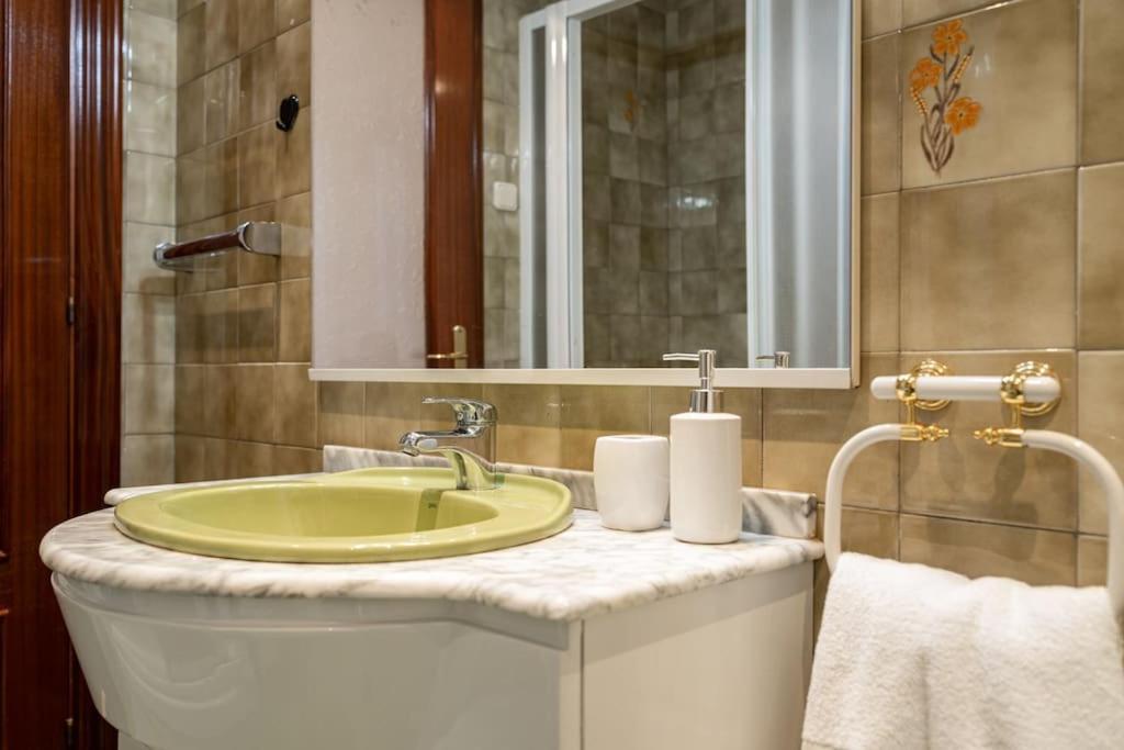 Apartamento Trisquel Gijón Dış mekan fotoğraf